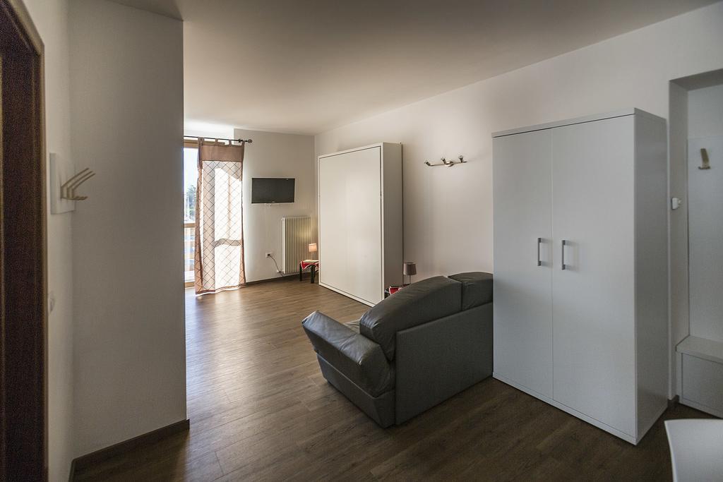 Le Servite Apartments Arco Zimmer foto